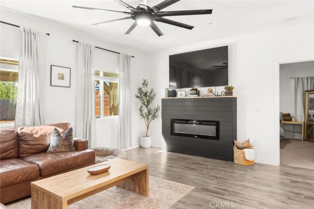 1542 Oakwood Drive, Orland, CA 95963