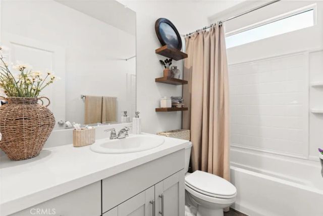 1542 Oakwood Drive, Orland, CA 95963