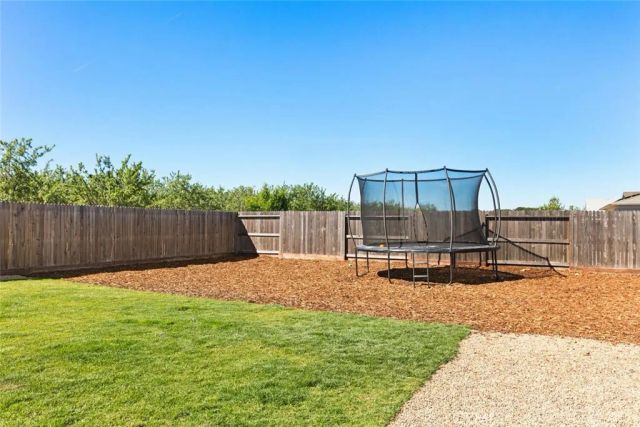 1542 Oakwood Drive, Orland, CA 95963