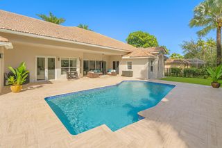 1290 Manor Court, Weston, FL 33326