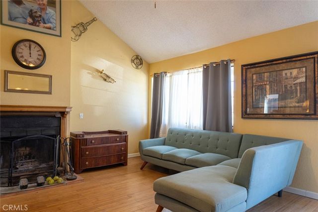 10330 E Avenue R14, Littlerock, CA 93543