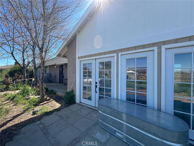 10330 E Avenue R14, Littlerock, CA 93543