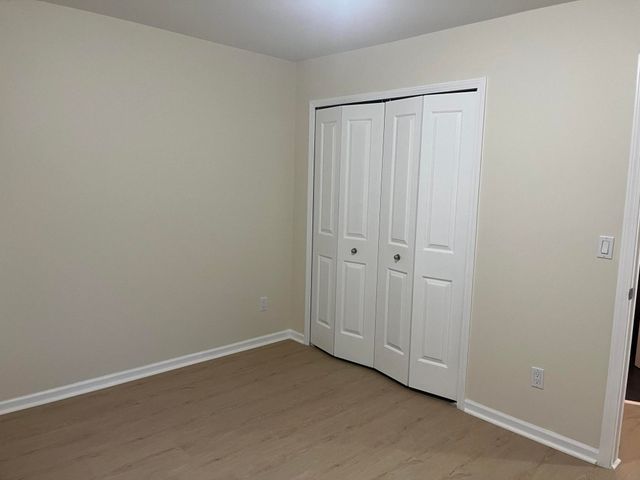 22741 Middlebelt Road, Farmington Hills, MI 48336