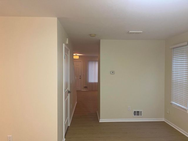 22741 Middlebelt Road, Farmington Hills, MI 48336