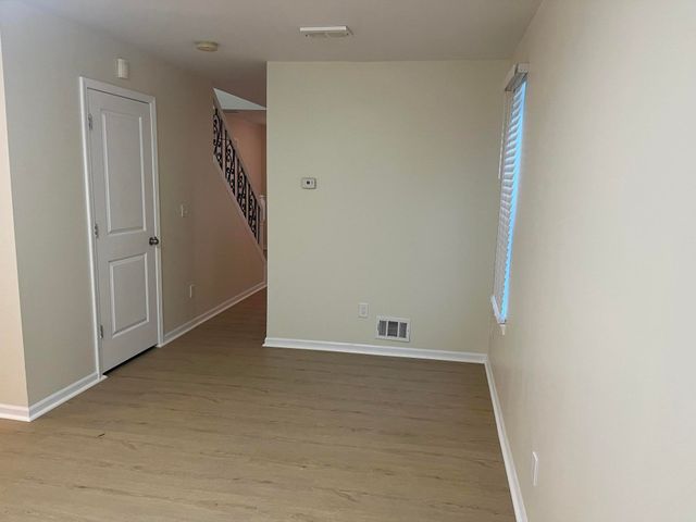 22741 Middlebelt Road, Farmington Hills, MI 48336