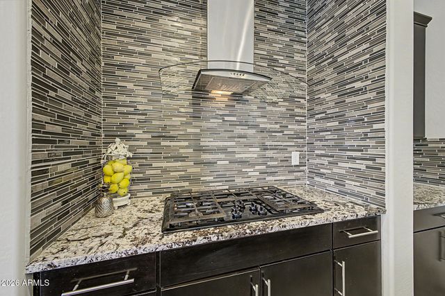 3920 E HORSESHOE Place, Chandler, AZ 85249