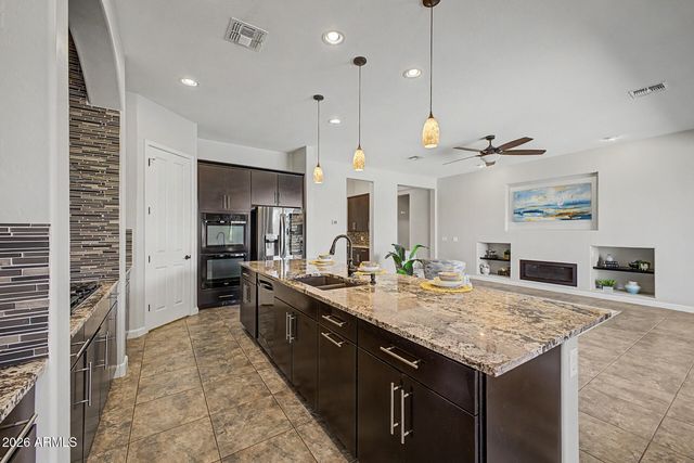 3920 E HORSESHOE Place, Chandler, AZ 85249