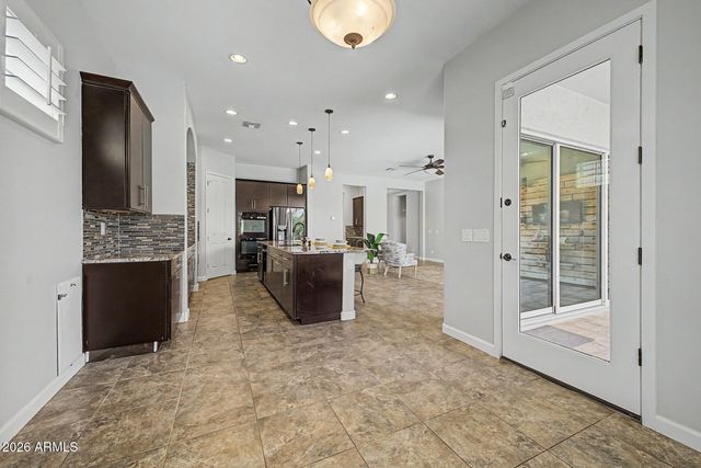 3920 E HORSESHOE Place, Chandler, AZ 85249