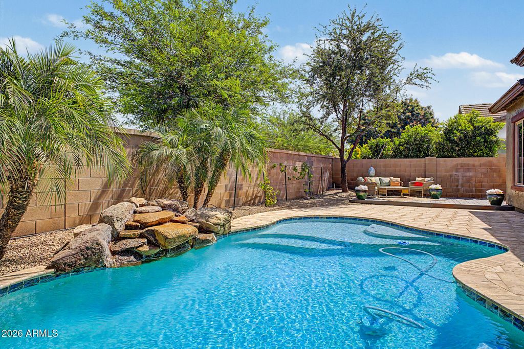 3920 E HORSESHOE Place, Chandler, AZ 85249 — photo 2