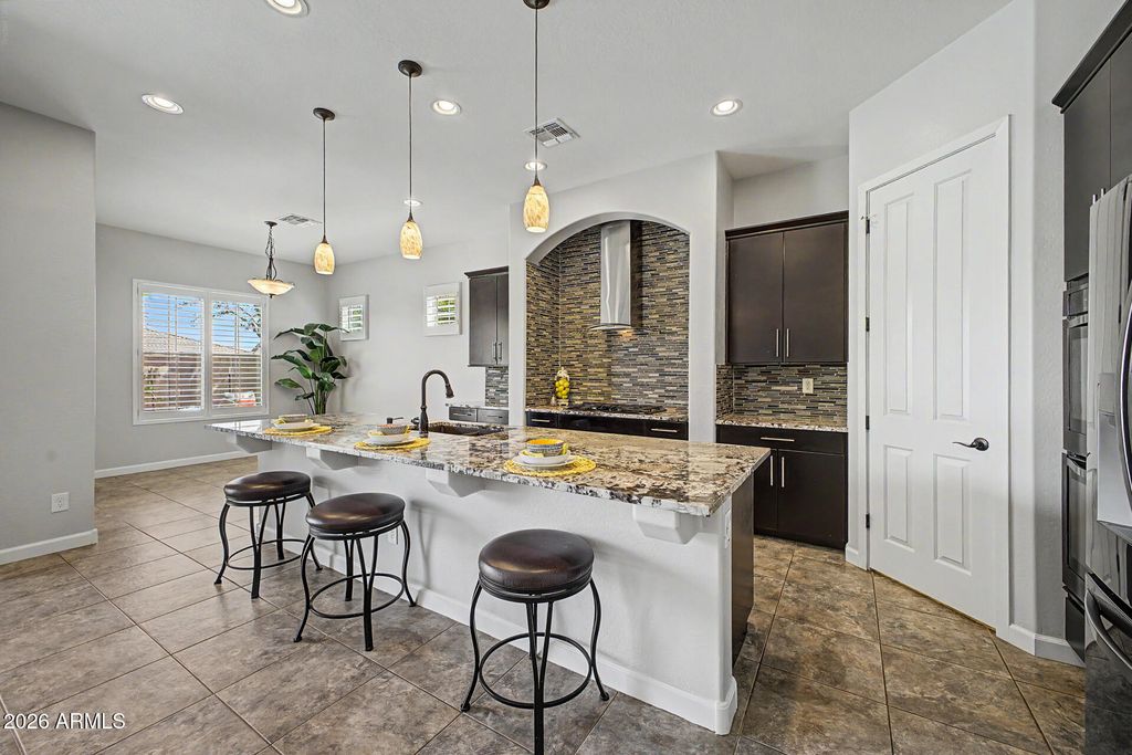 3920 E HORSESHOE Place, Chandler, AZ 85249 — photo 5