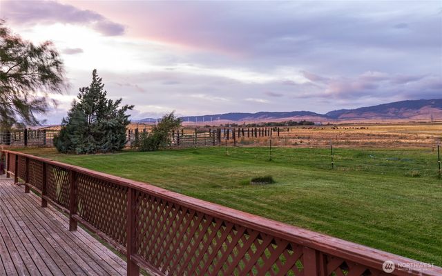 10350 Highway 97, Ellensburg, WA 98926