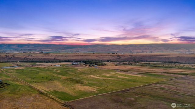 10350 Highway 97, Ellensburg, WA 98926