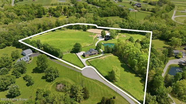 1701 Acorn Ln, La Grange, KY 40031