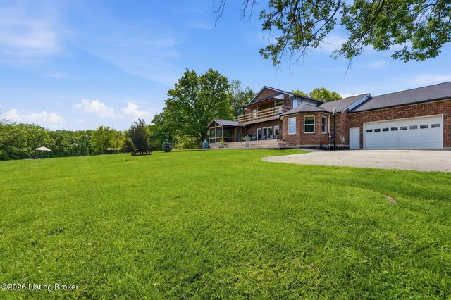 1701 Acorn Ln, La Grange, KY 40031