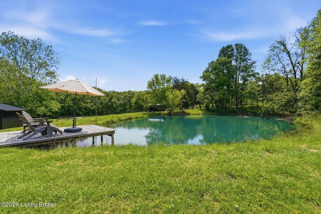 1701 Acorn Ln, La Grange, KY 40031