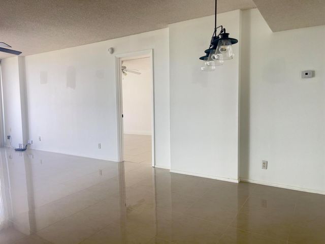 525 N Ocean Boulevard 1422, Pompano Beach, FL 33062