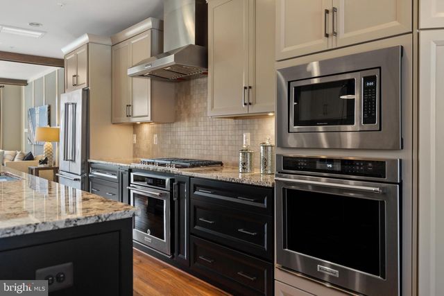 42389 WILLOW CREEK WAY, Brambleton, VA 20148