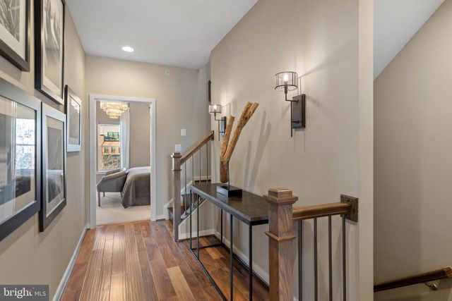 42389 WILLOW CREEK WAY, Brambleton, VA 20148