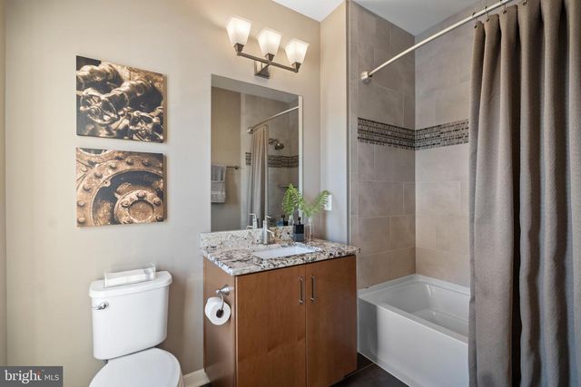 42389 WILLOW CREEK WAY, Brambleton, VA 20148