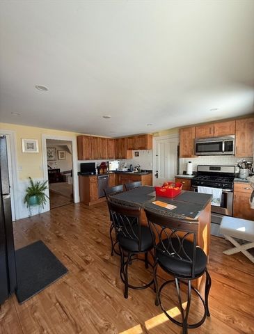 12 French Ave 3, Braintree, MA 02184