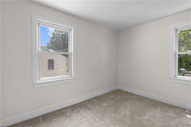 9222 Phillip AVE, Norfolk, VA 23503