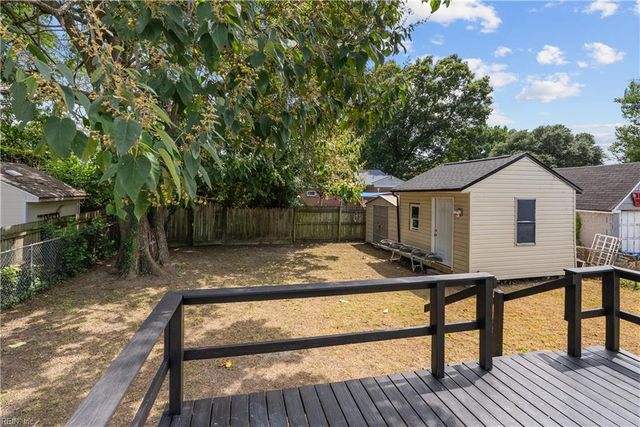 9222 Phillip AVE, Norfolk, VA 23503