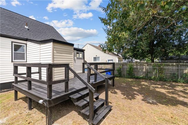 9222 Phillip AVE, Norfolk, VA 23503