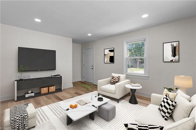 9222 Phillip AVE, Norfolk, VA 23503