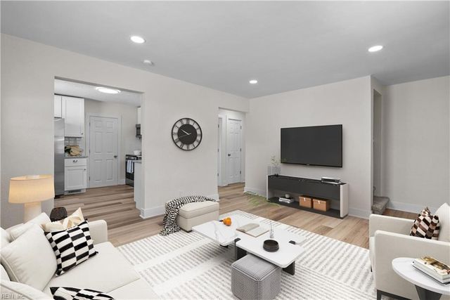 9222 Phillip AVE, Norfolk, VA 23503