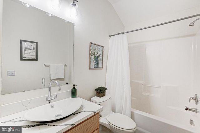 74 KIRKCALDY LN, Middletown, DE 19709