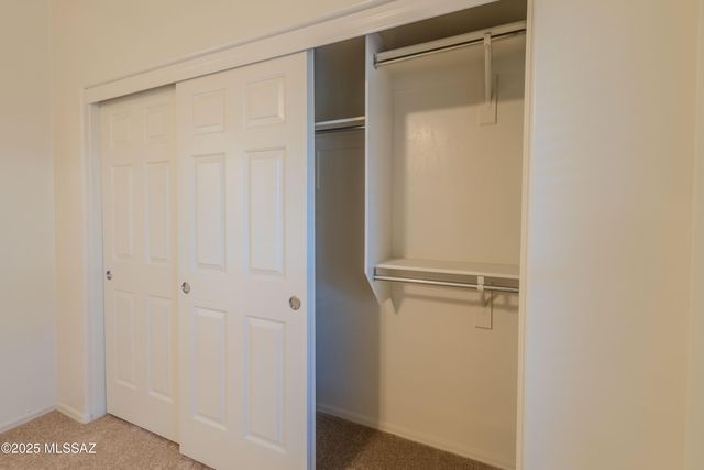 785 W Calle Valenciana, Sahuarita, AZ 85629