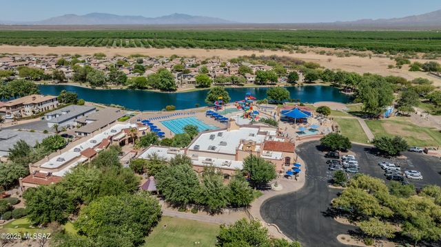 785 W Calle Valenciana, Sahuarita, AZ 85629