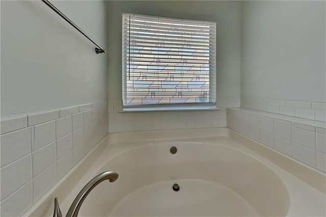 4206 Shoreside Circle, Snellville, GA 30039