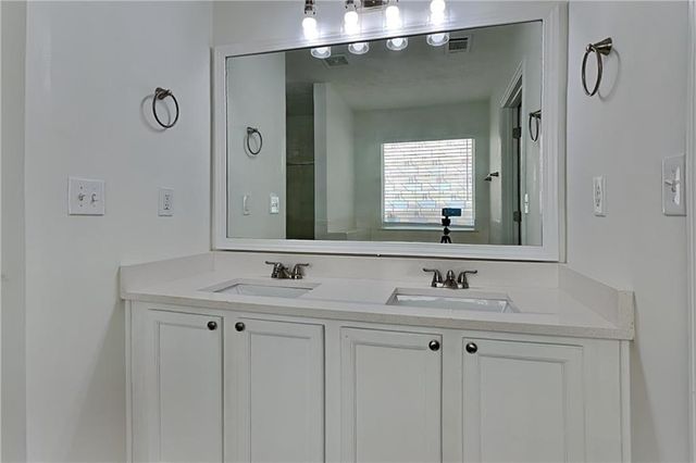 4206 Shoreside Circle, Snellville, GA 30039