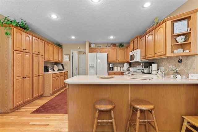 3355 S Wood Avenue, Independence, MO 64057