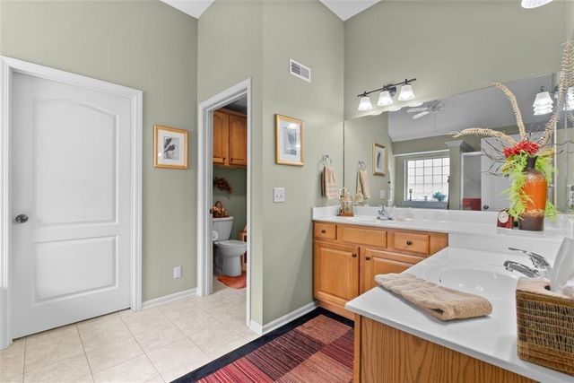 3355 S Wood Avenue, Independence, MO 64057