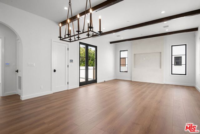 930 Lincoln Boulevard B, Santa Monica, CA 90403