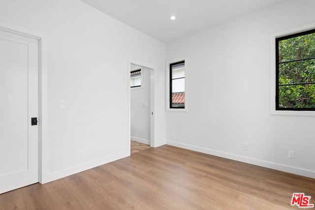 930 Lincoln Boulevard B, Santa Monica, CA 90403