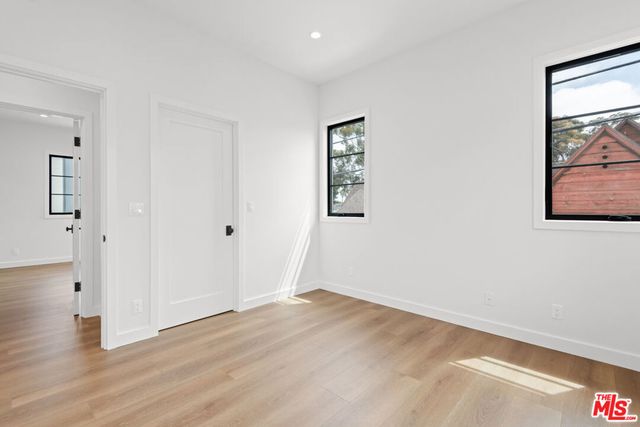 930 Lincoln Boulevard B, Santa Monica, CA 90403