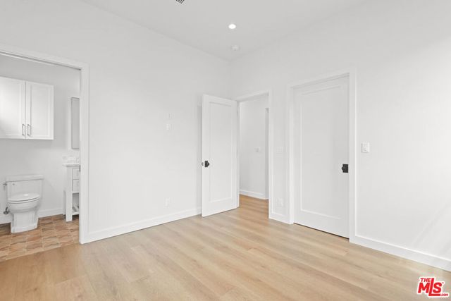 930 Lincoln Boulevard B, Santa Monica, CA 90403