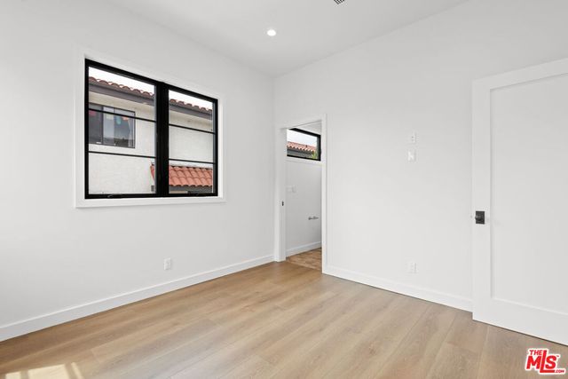 930 Lincoln Boulevard B, Santa Monica, CA 90403