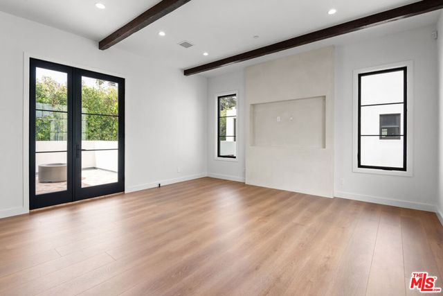 930 Lincoln Boulevard B, Santa Monica, CA 90403