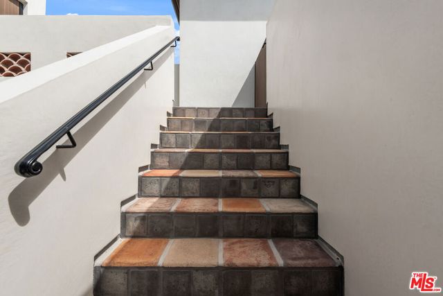 930 Lincoln Boulevard B, Santa Monica, CA 90403
