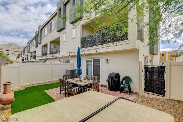 3715 Brilliant Sunset Street, Las Vegas, NV 89129