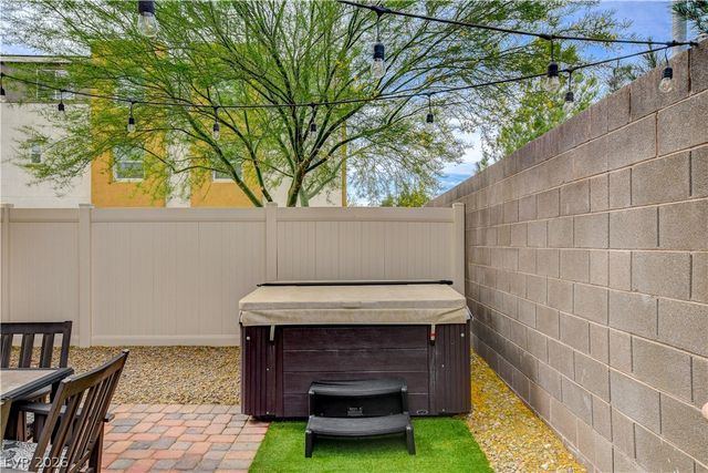 3715 Brilliant Sunset Street, Las Vegas, NV 89129