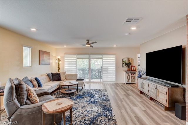 3715 Brilliant Sunset Street, Las Vegas, NV 89129