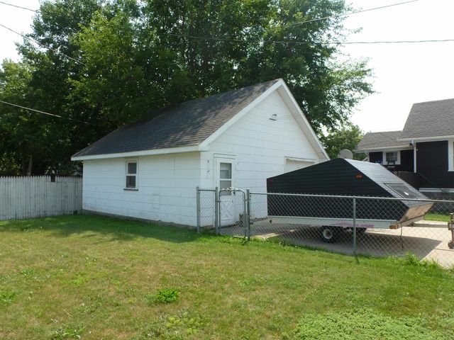 705 Stanton Street, Bay City, MI 48708