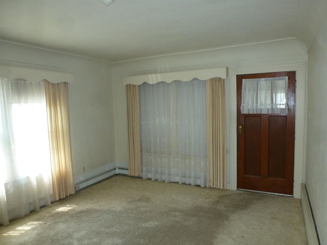 705 Stanton Street, Bay City, MI 48708