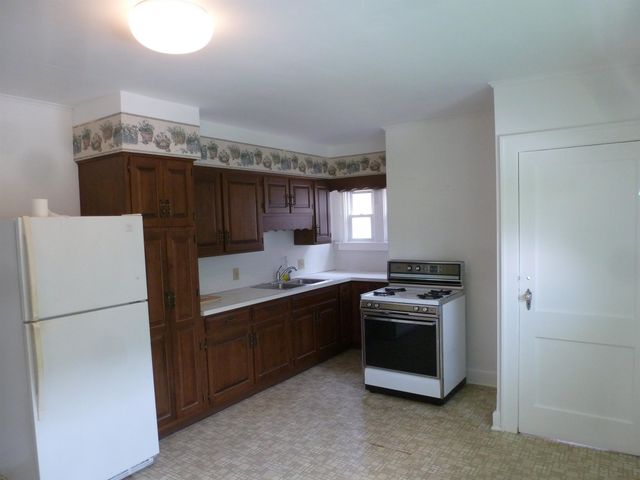 705 Stanton Street, Bay City, MI 48708