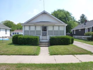 705 Stanton Street, Bay City, MI 48708